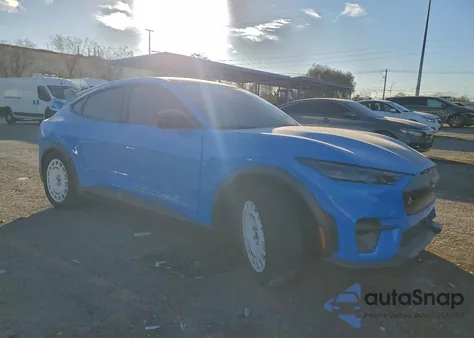 2024 Ford Mustang Mach-E Gt z USA, uszkodzony, nr VIN 3FMTK4SXXRMA37667